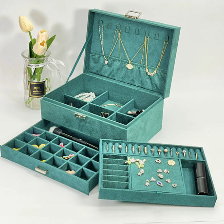 Green Velvet Jewelry Organizer